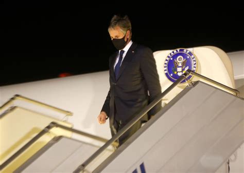 US Secretary of State Blinken arrives in Ukraine on an unannounced visit hours after an overnight Russian missile attack